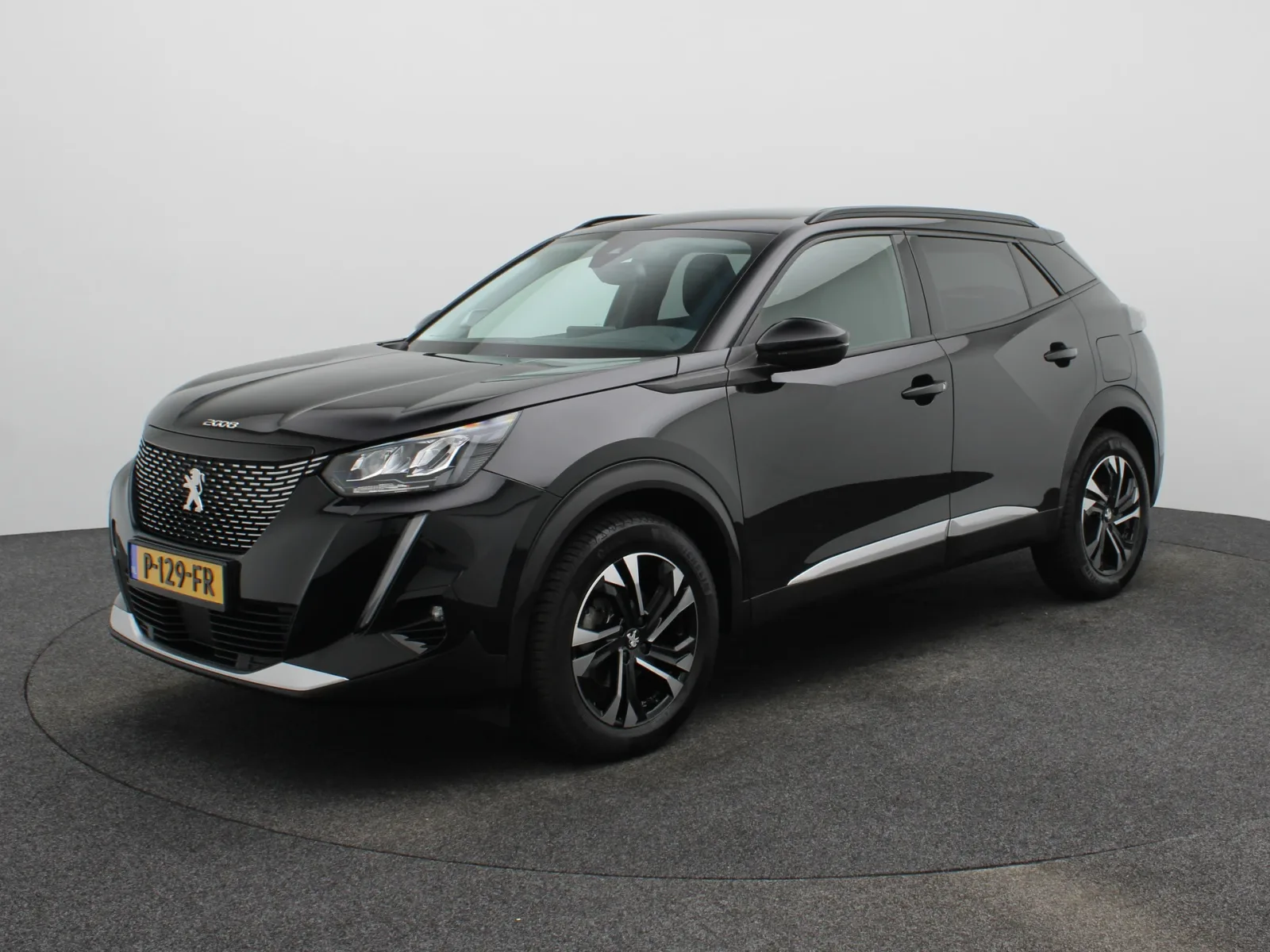 Peugeot 2008 (2022) — foto 1