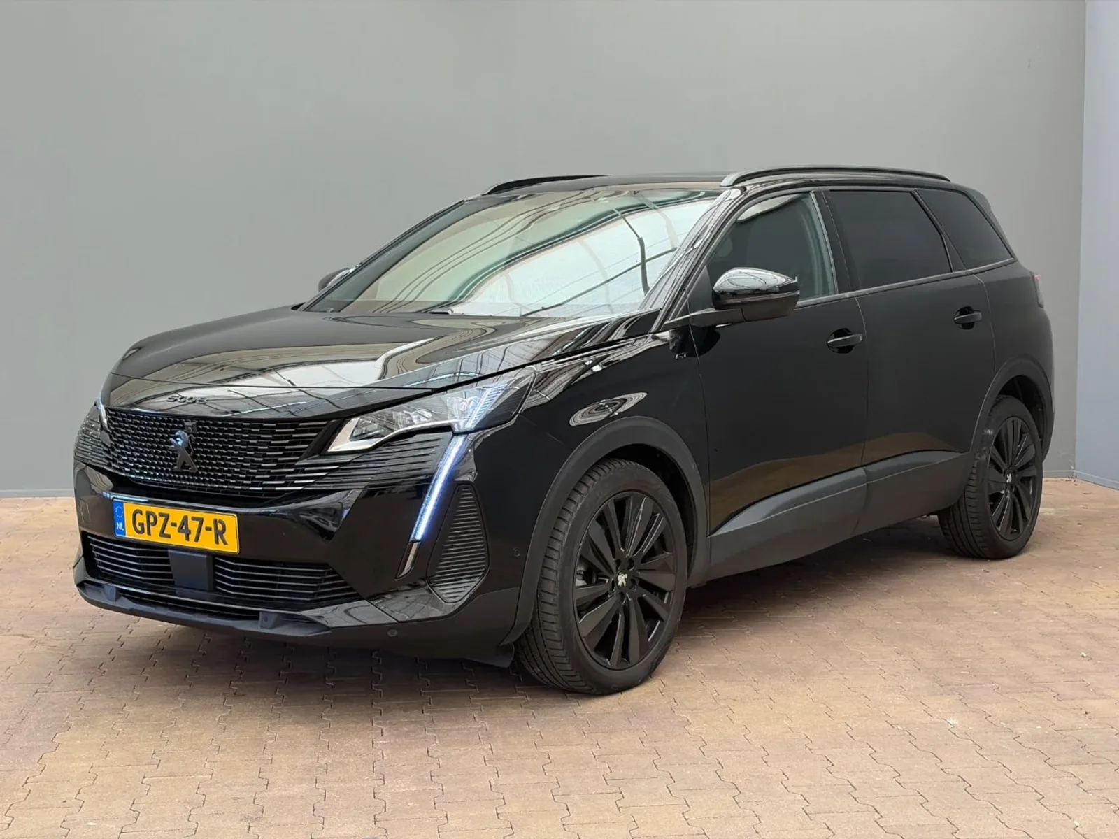Peugeot 5008 (2024) — foto 1