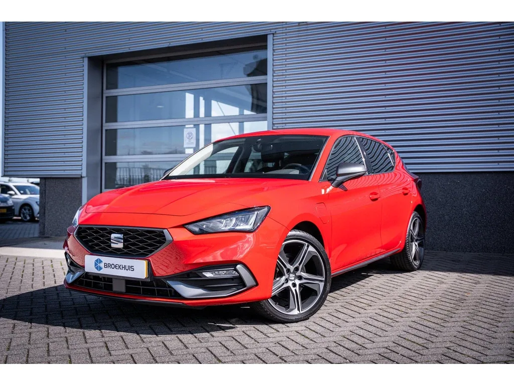 SEAT Leon (2022) — foto 1