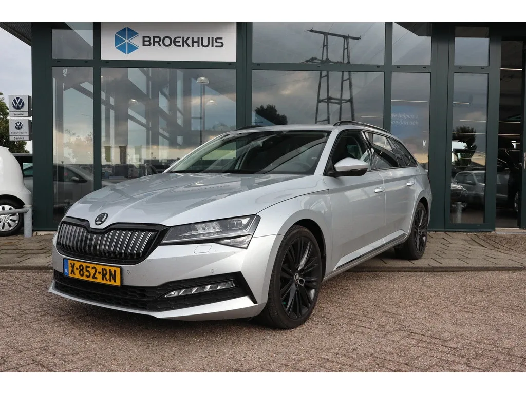 Škoda Superb (2021) — foto 1