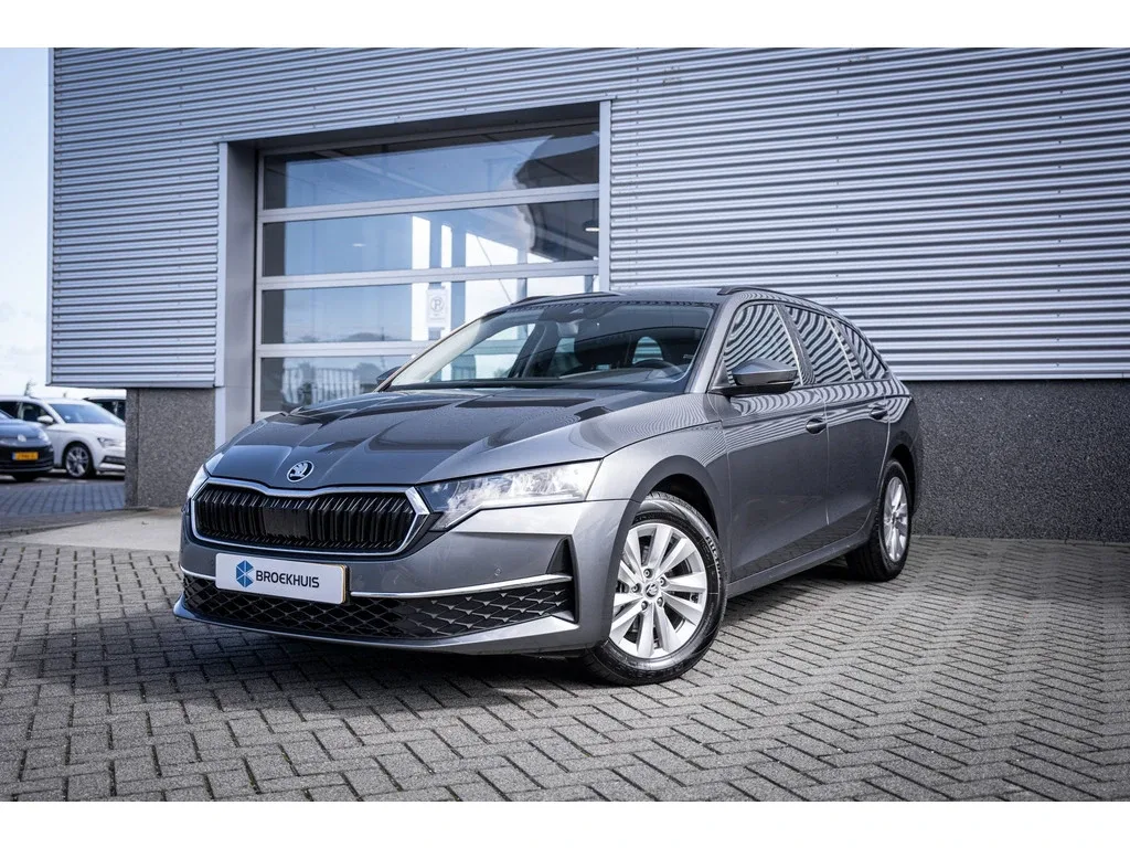 Škoda Octavia (2024) — foto 1