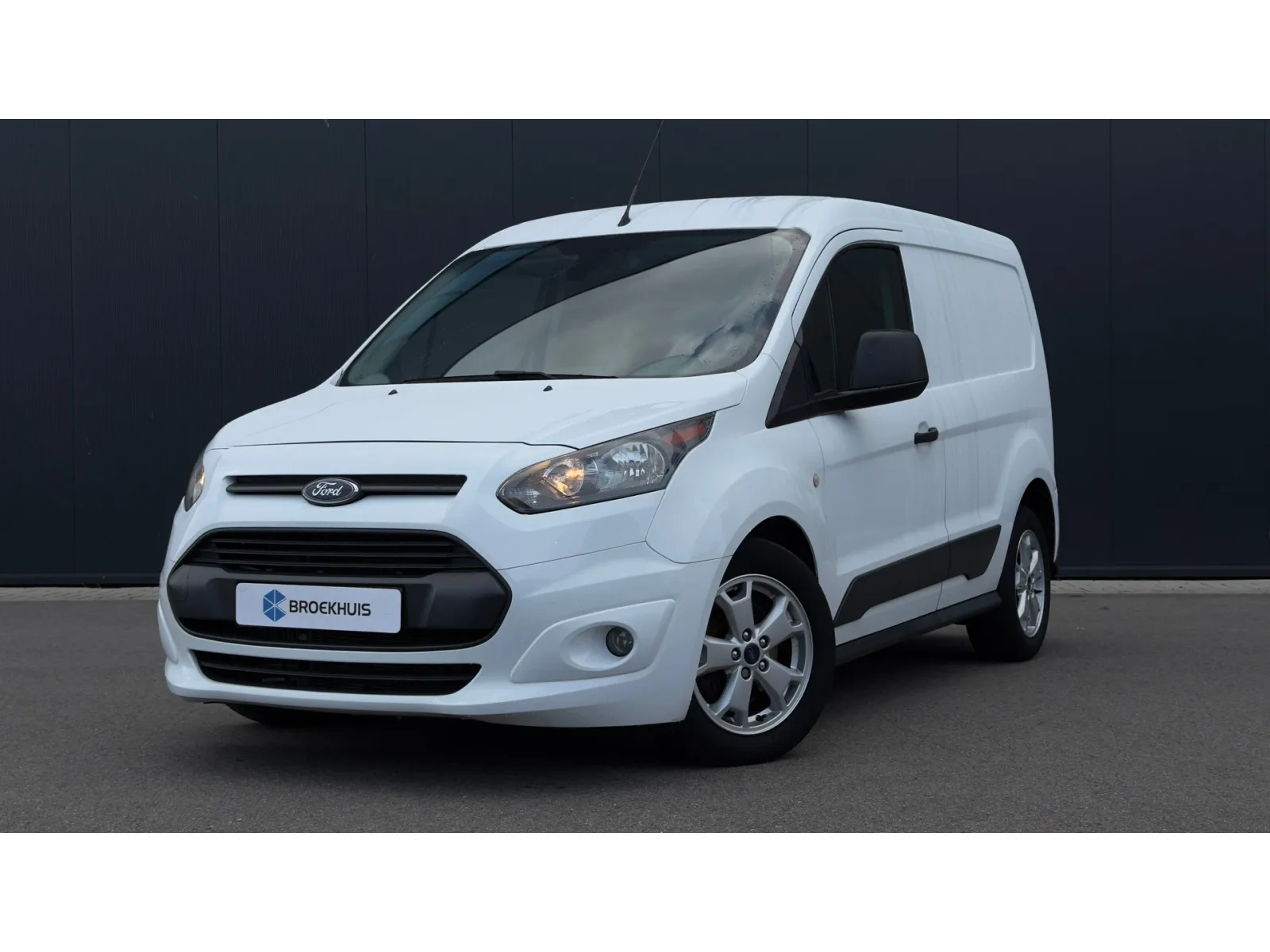Ford Transit Connect (2017) — foto 1