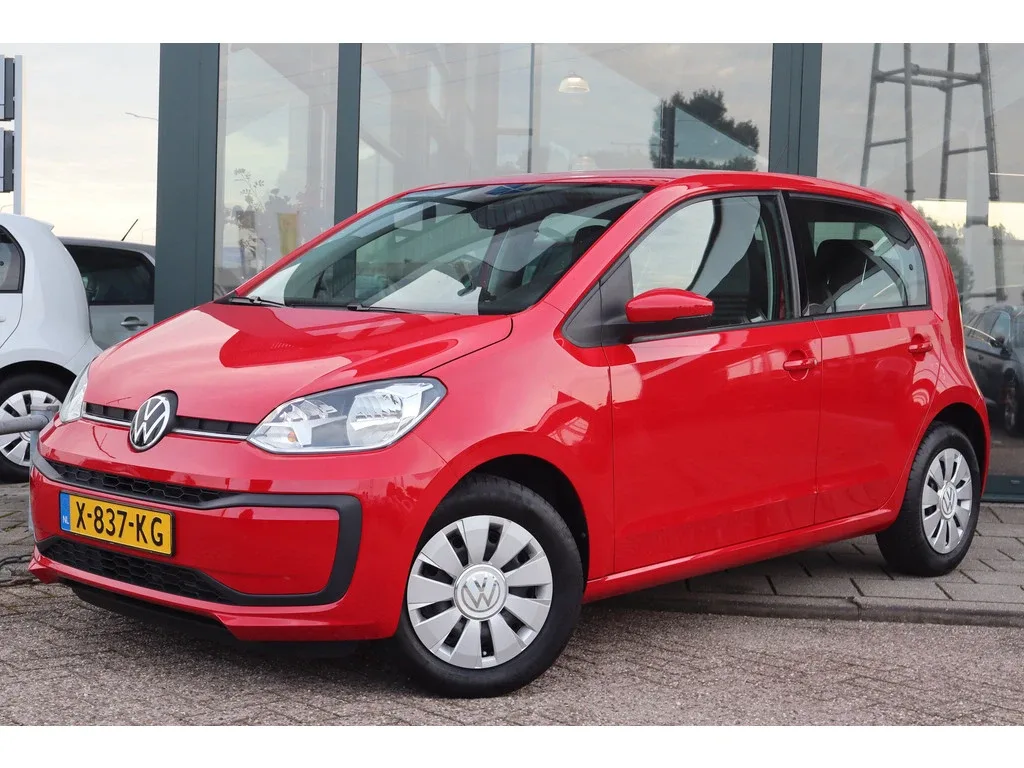Volkswagen Up! (2023) — foto 1