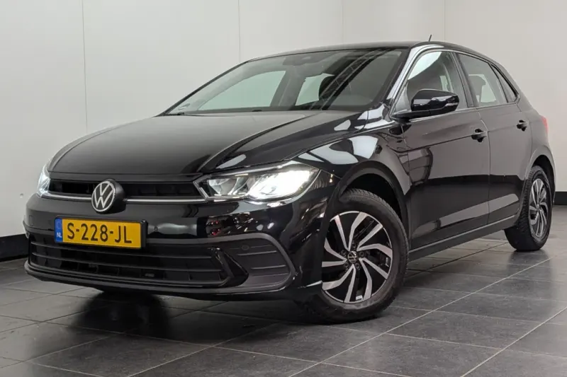 Volkswagen Polo (2023)