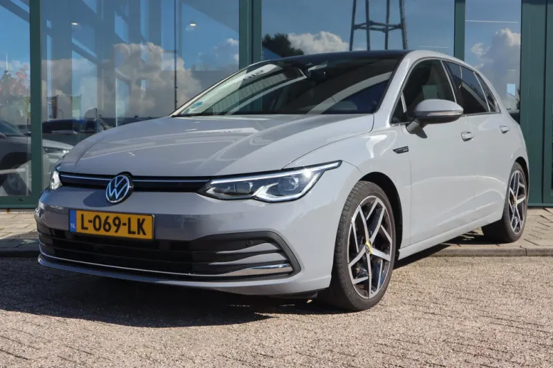 Volkswagen Golf (2020)