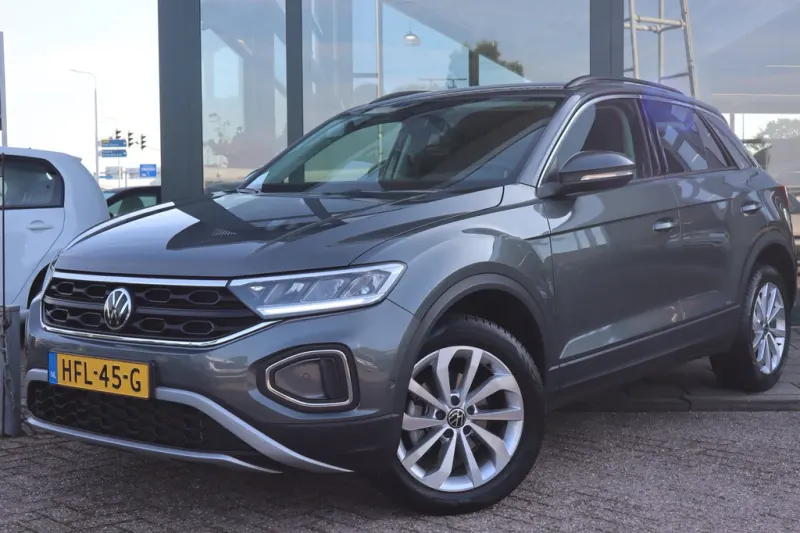 Volkswagen T-Roc (2025)