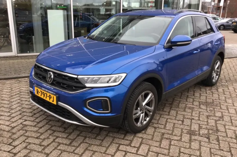 Volkswagen T-Roc (2022)