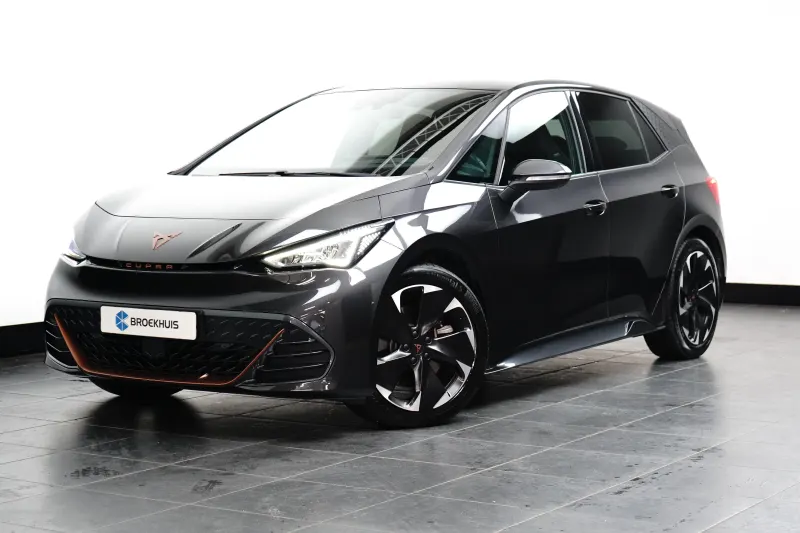 CUPRA Born (2023)