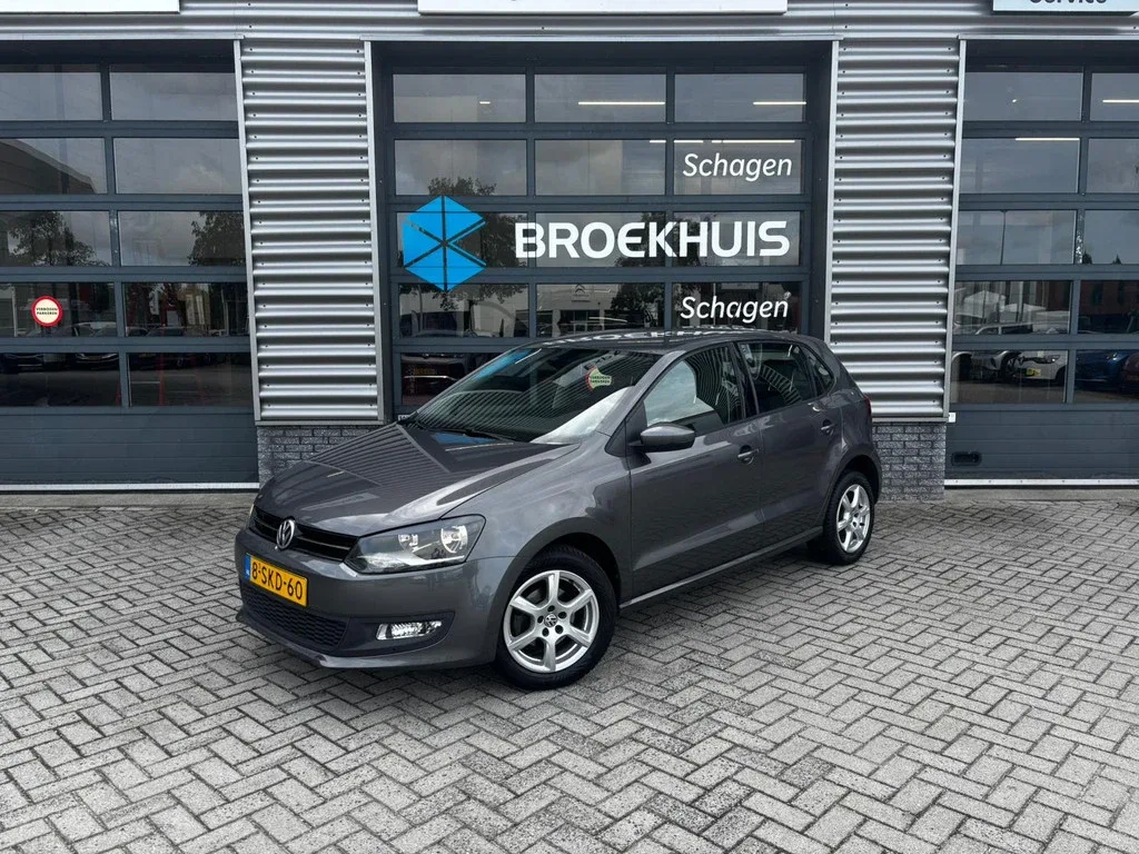 Volkswagen Polo (2013) — foto 1