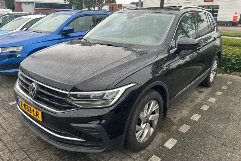 Volkswagen Tiguan (2023)