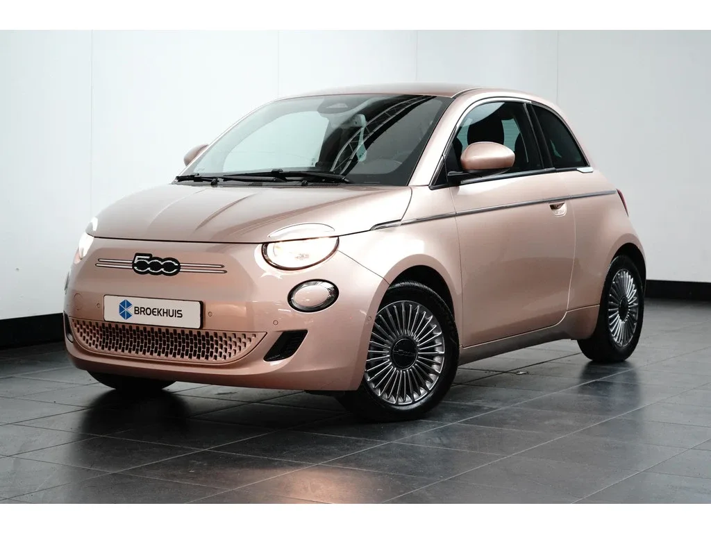 Fiat 500e (2023) — foto 1