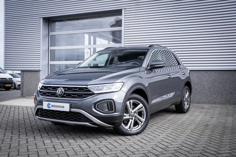 Volkswagen T-Roc (2022)