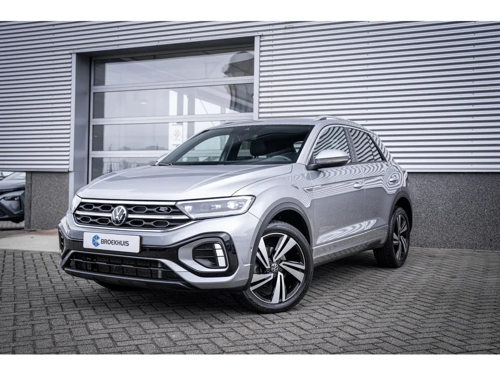 Volkswagen T-Roc (2024) — foto 1