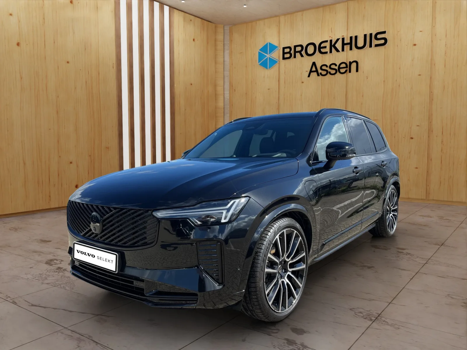 Volvo XC90 (2026) — foto 1