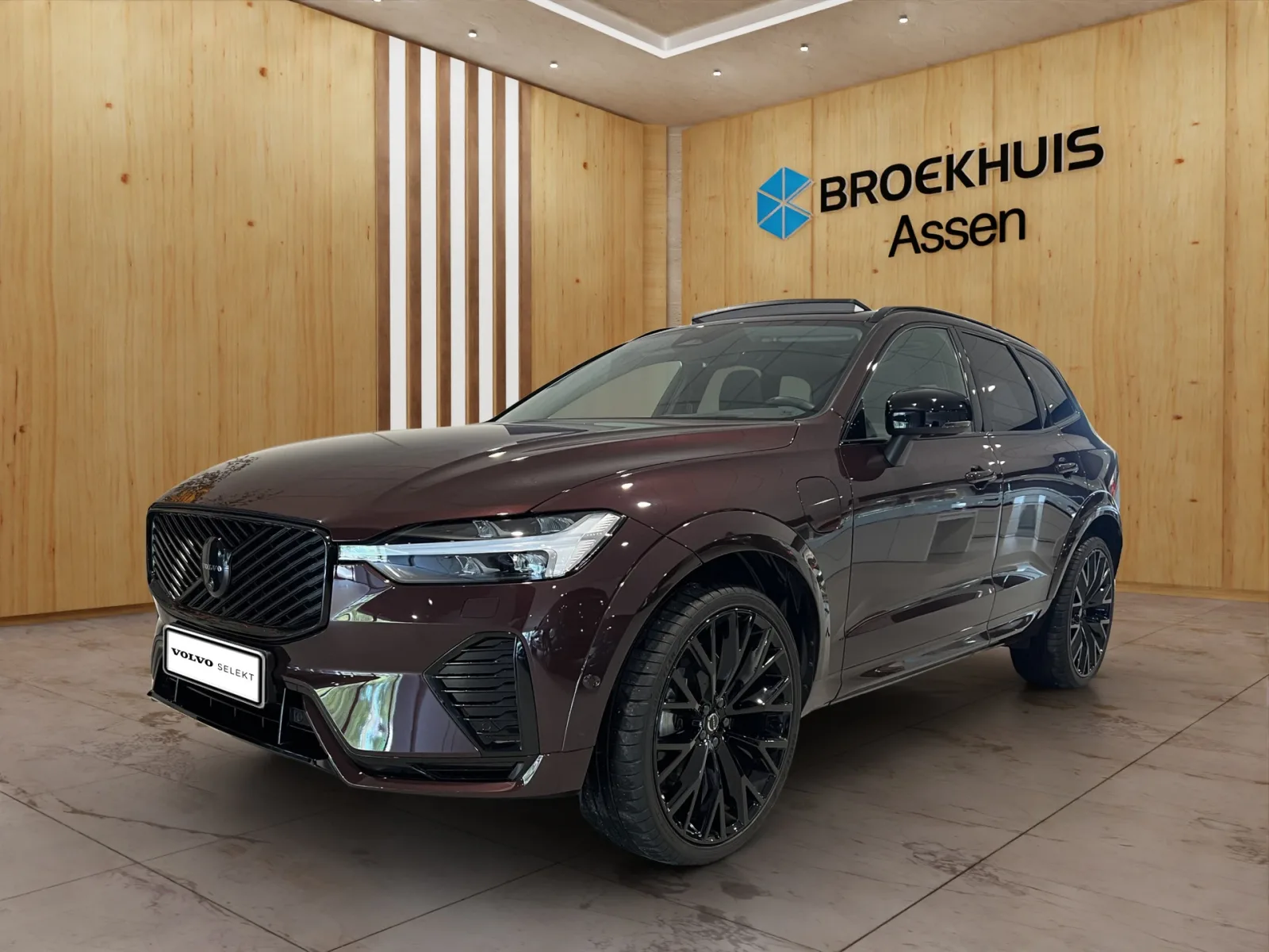 Volvo XC60 (2025) — foto 1