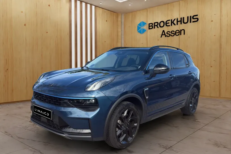 Lynk & Co 01 (2022)