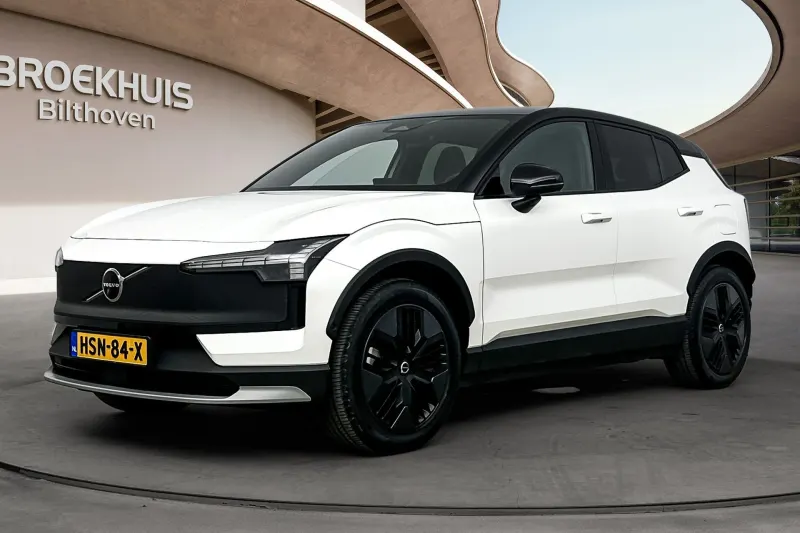 Volvo EX30 Cross Country (2025)