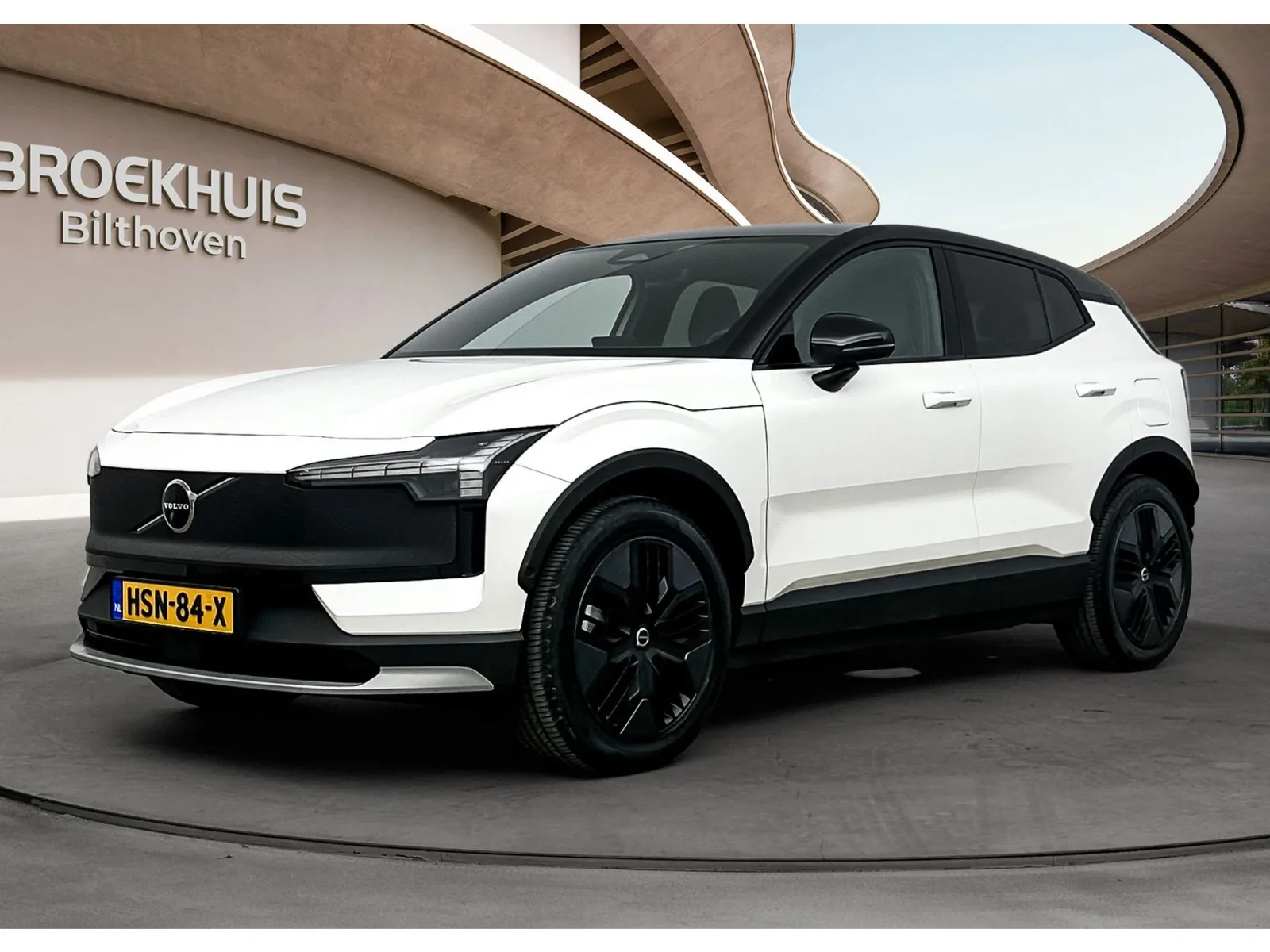 Volvo EX30 Cross Country (2025) — foto 1