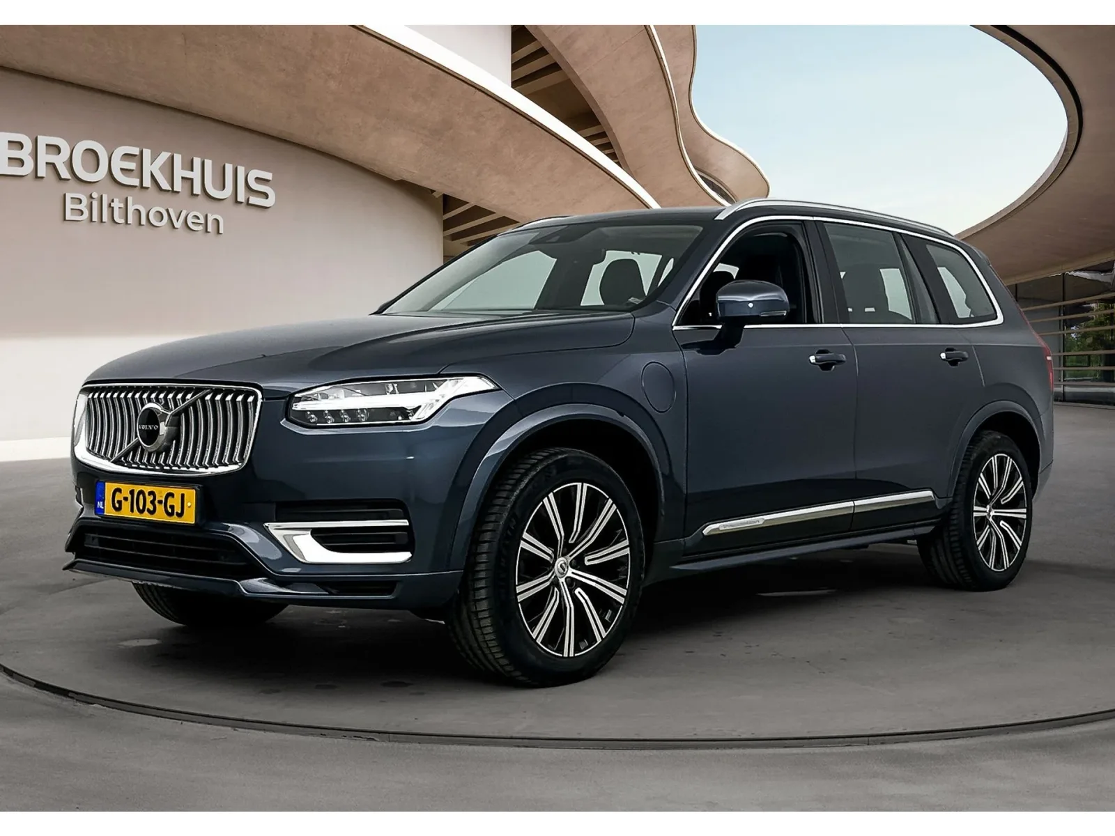 Volvo XC90 (2019) — foto 1