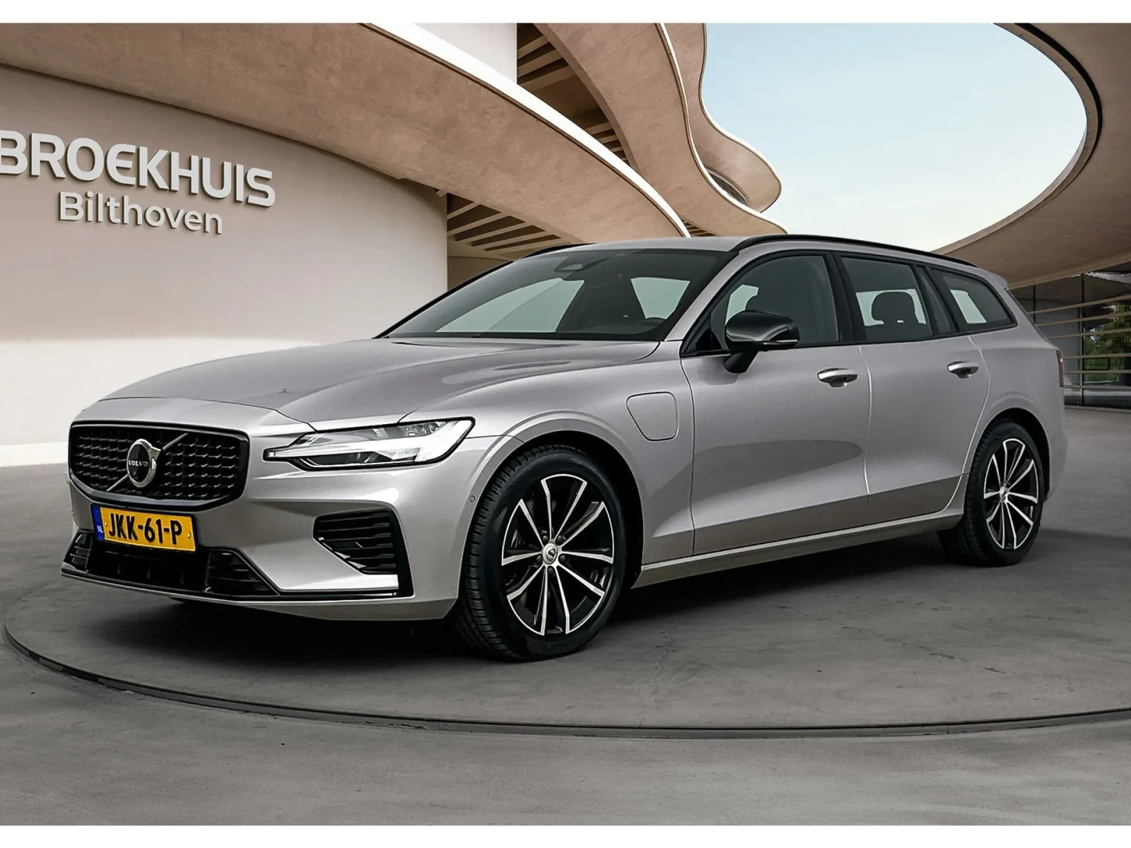 Volvo V60 (2025) — foto 1