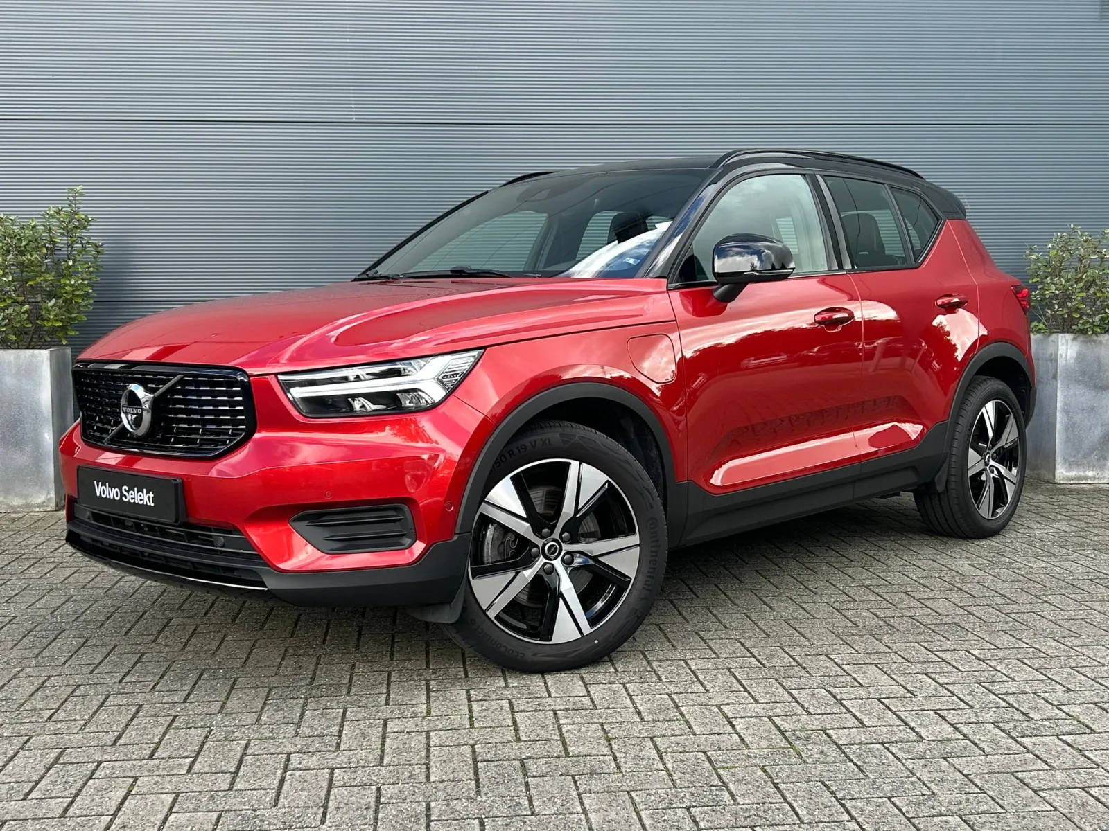 Volvo XC40 (2022) — foto 1