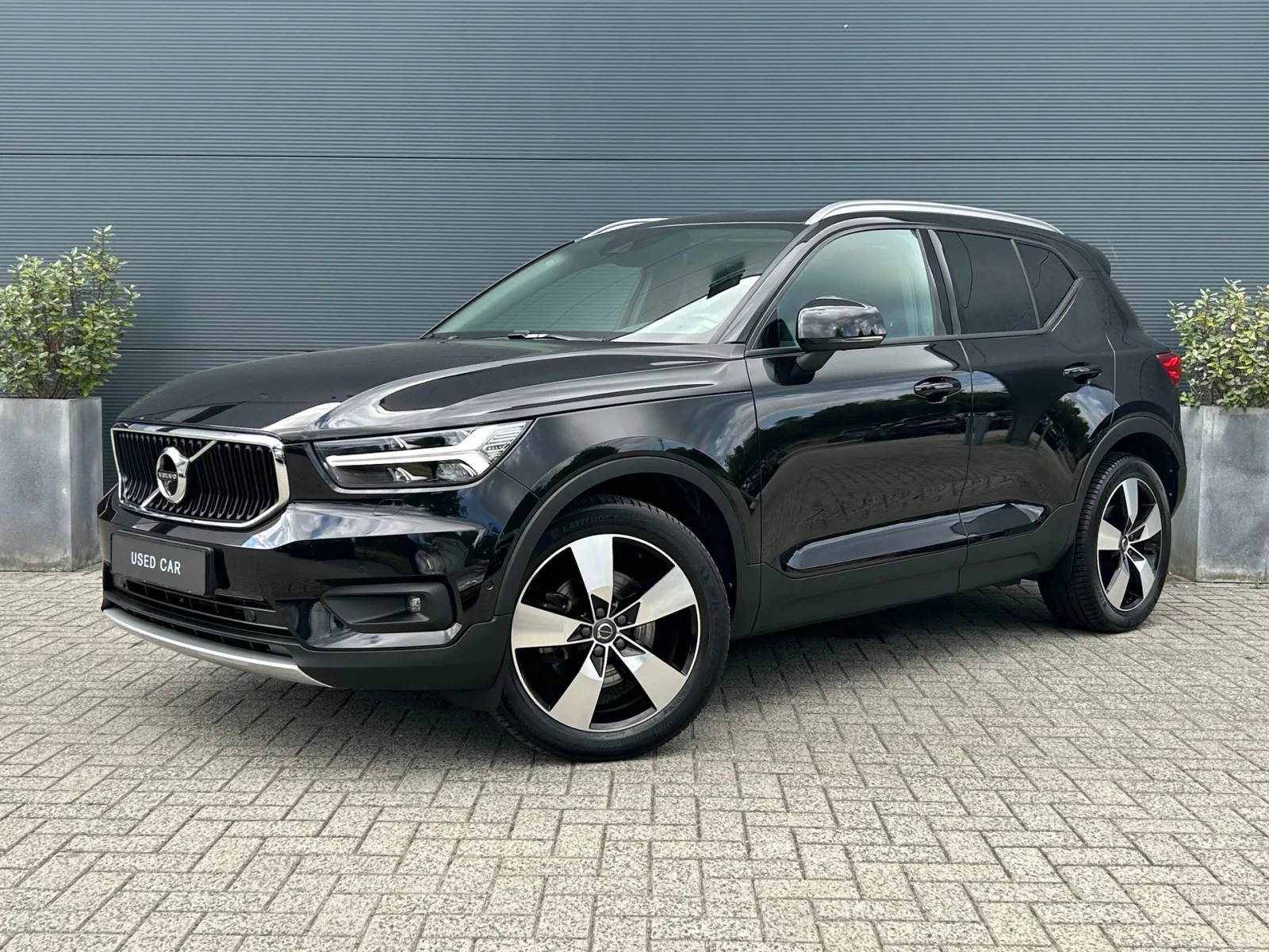 Volvo XC40 (2018) — foto 1