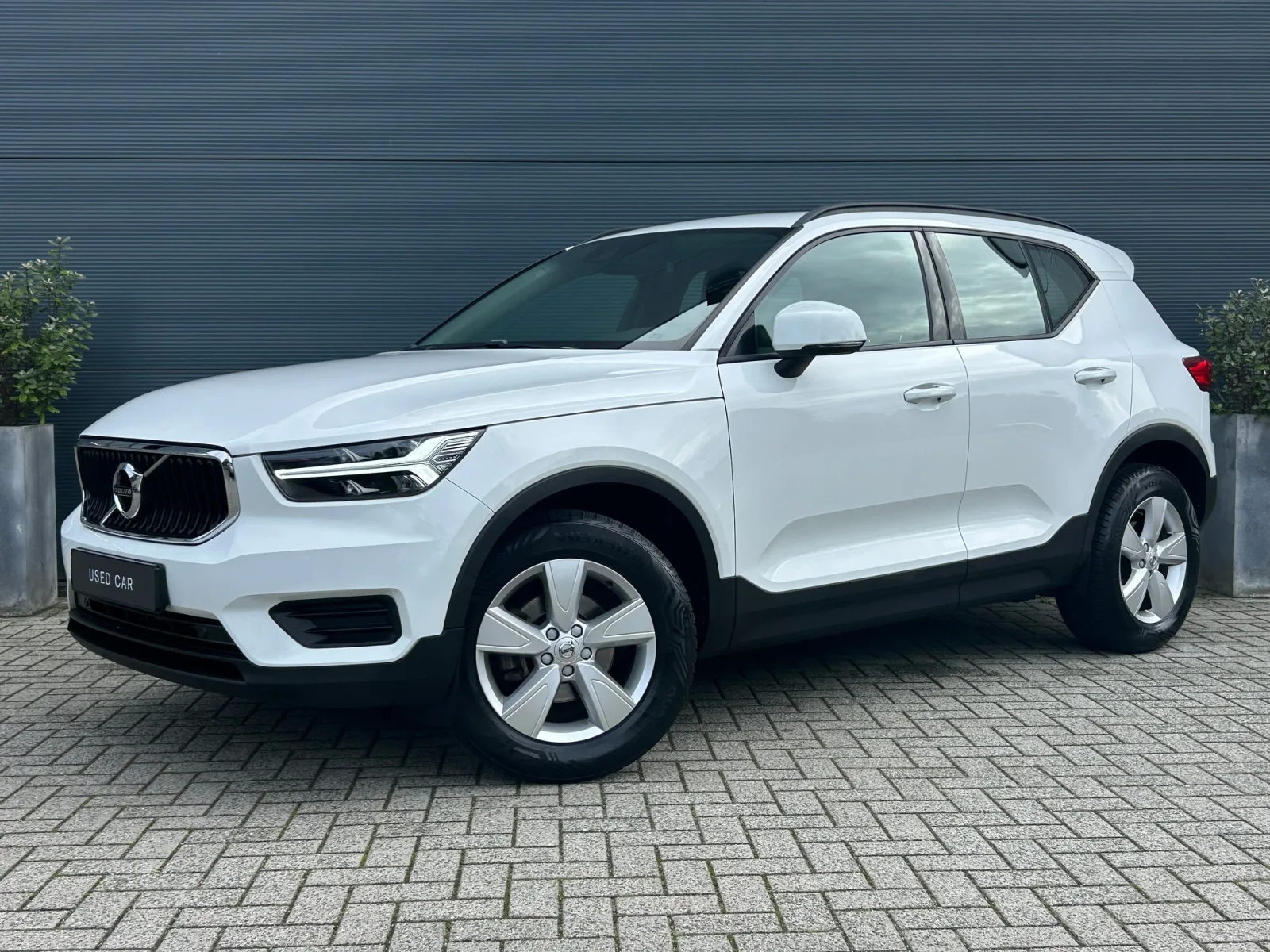 Volvo XC40 (2021) — foto 1