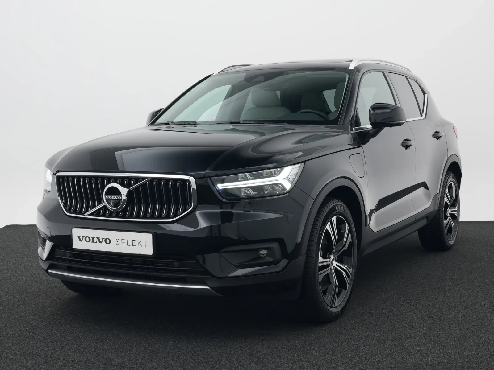 Volvo XC40 (2020) — foto 1