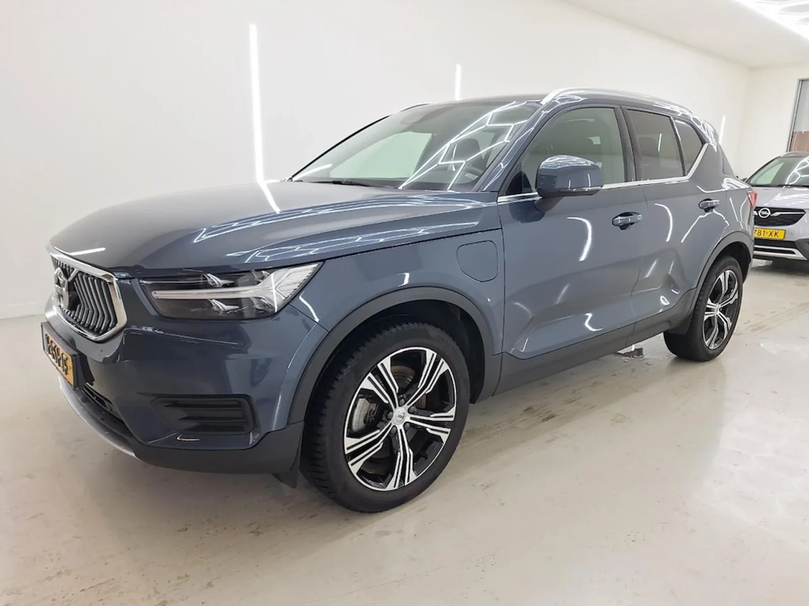 Volvo XC40 (2021) — foto 1