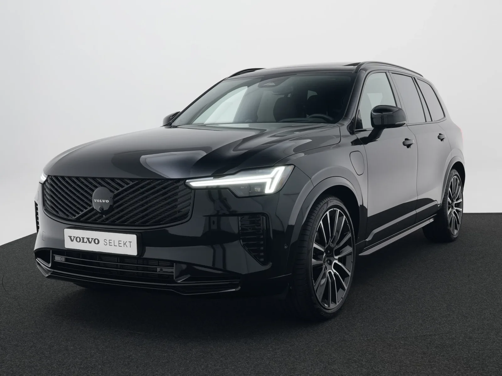 Volvo XC90 (2026) — foto 1