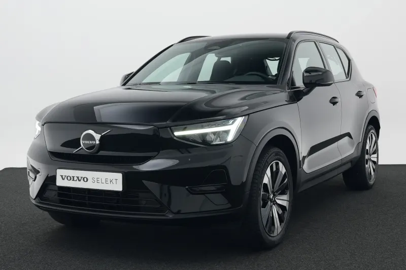 Volvo XC40 (2022)