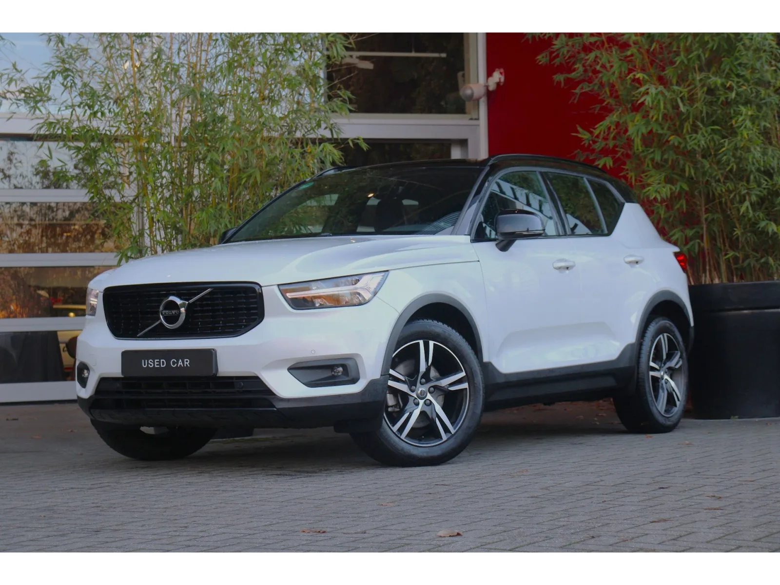 Volvo XC40 (2018) — foto 1