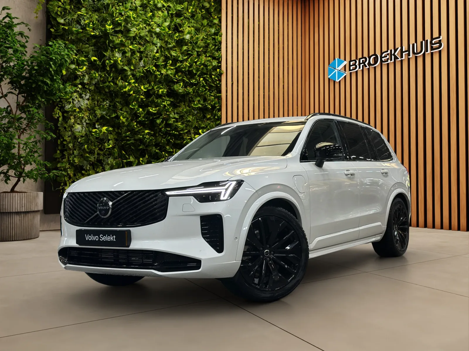 Volvo XC90 (2026) — foto 1