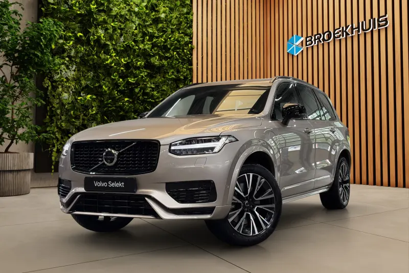 Volvo XC90 (2024)