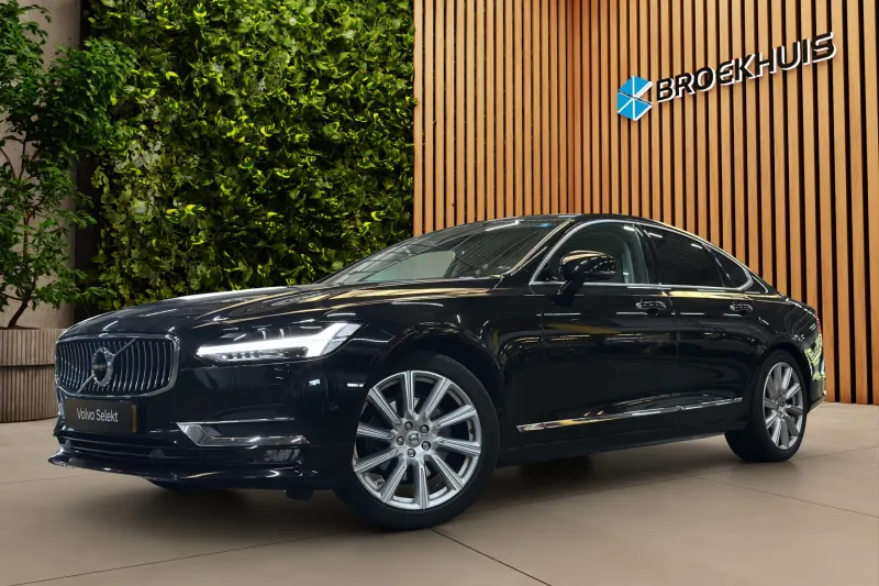 Volvo S90 (2017)