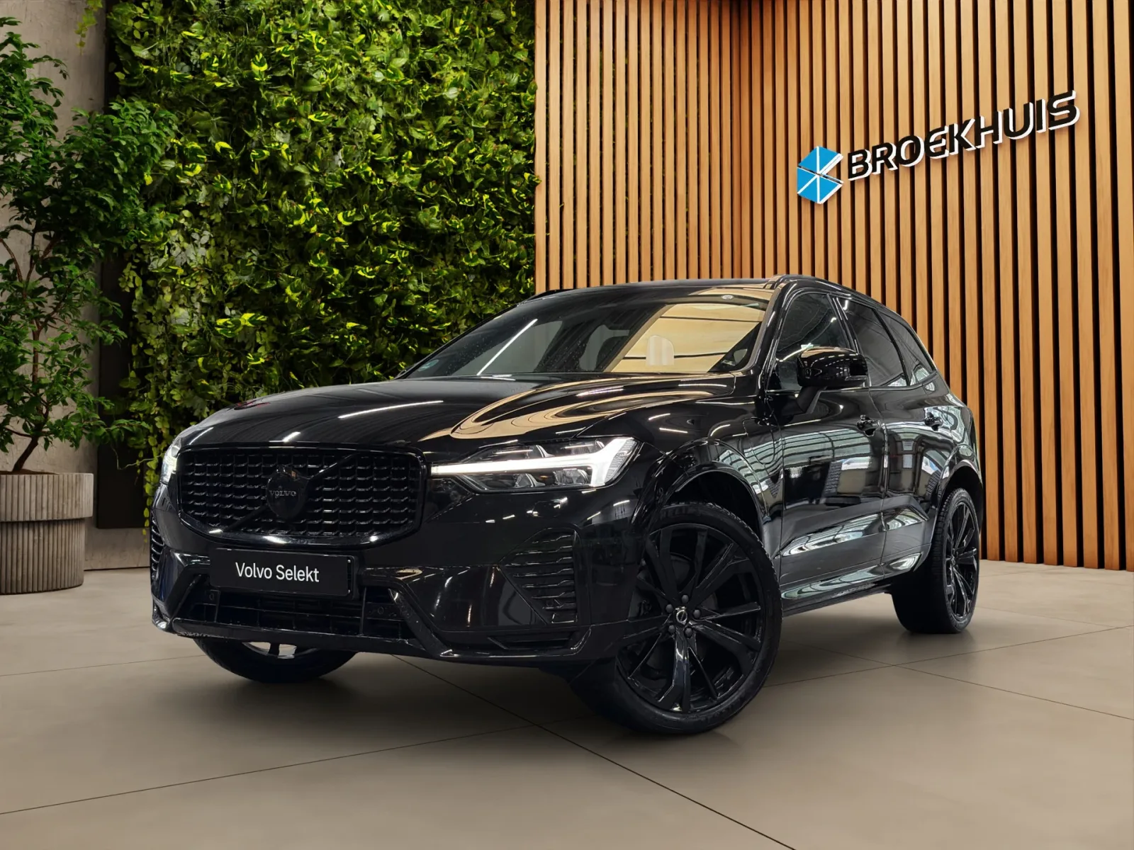 Volvo XC60 (2024) — foto 1