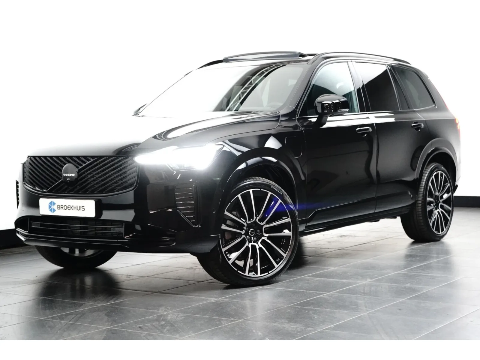 Volvo XC90 (2026) — foto 1