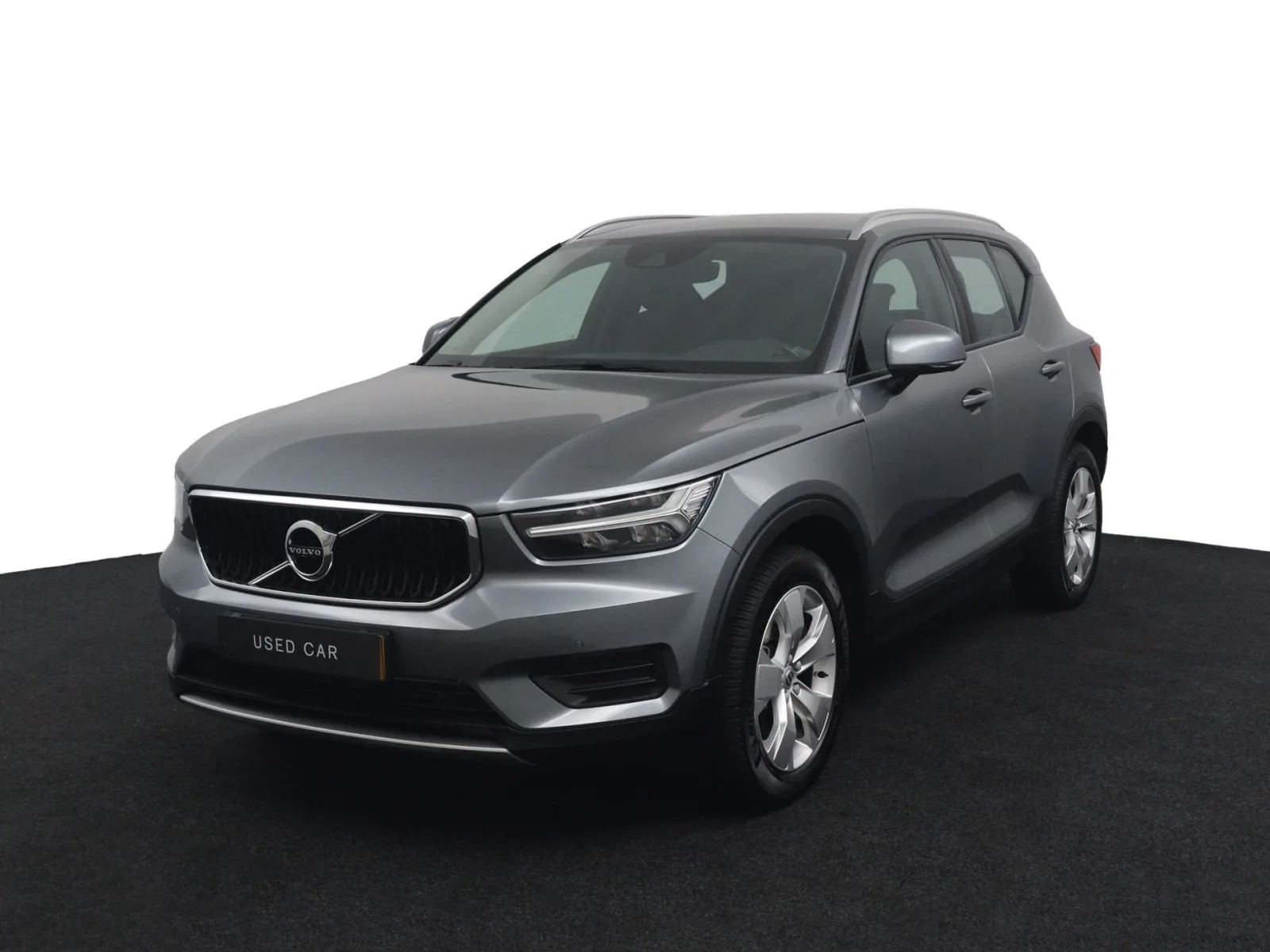 Volvo XC40 (2019) — foto 1