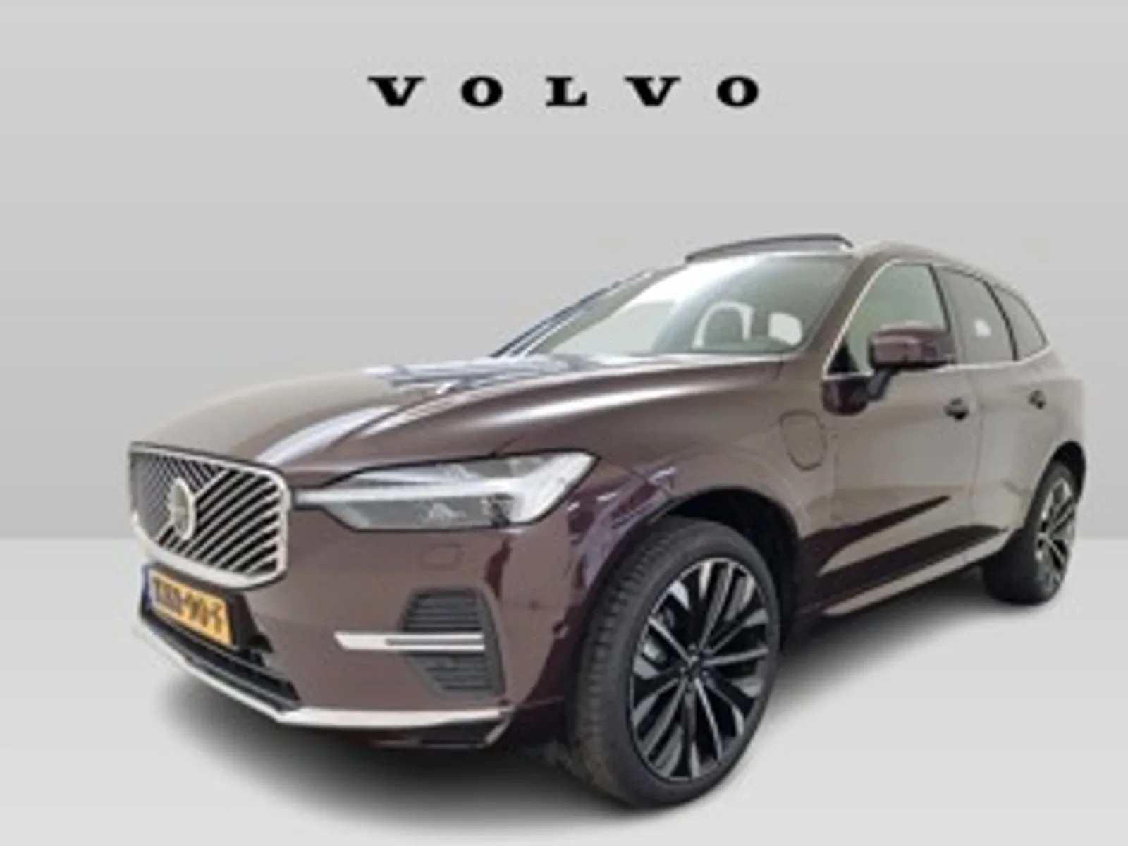 Volvo XC60 (2026) — foto 1