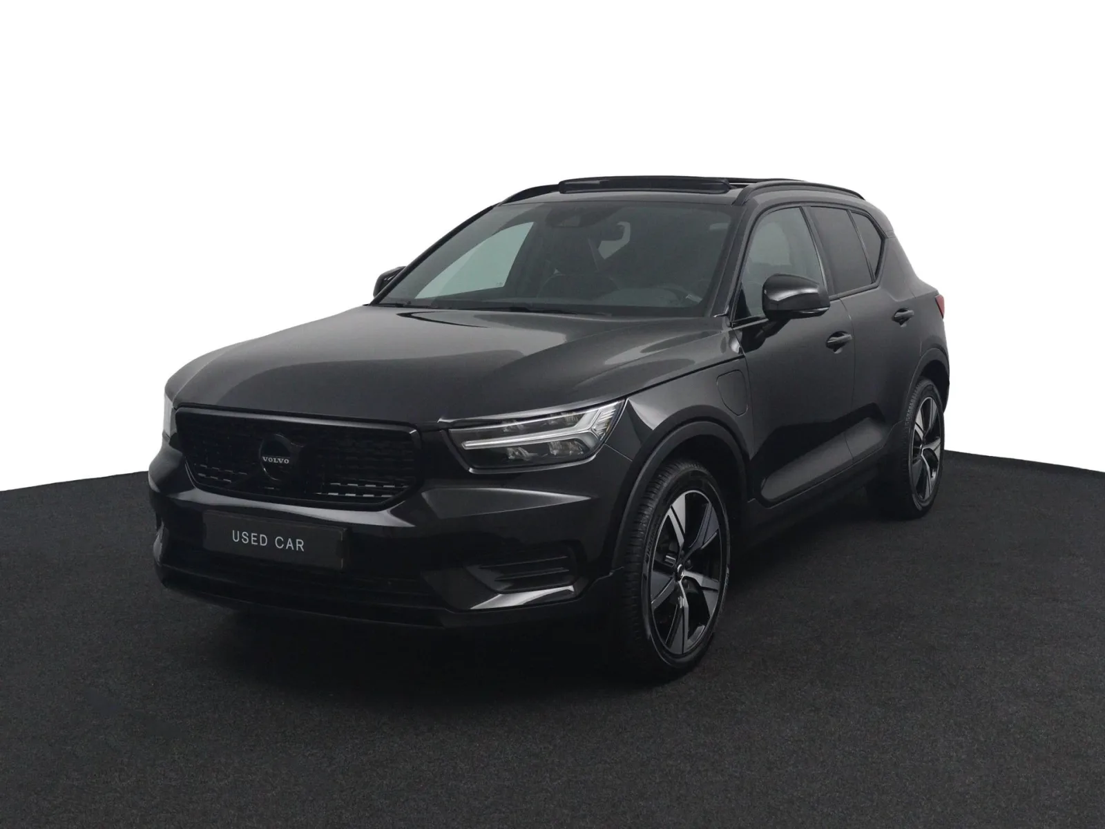 Volvo XC40 (2022) — foto 1