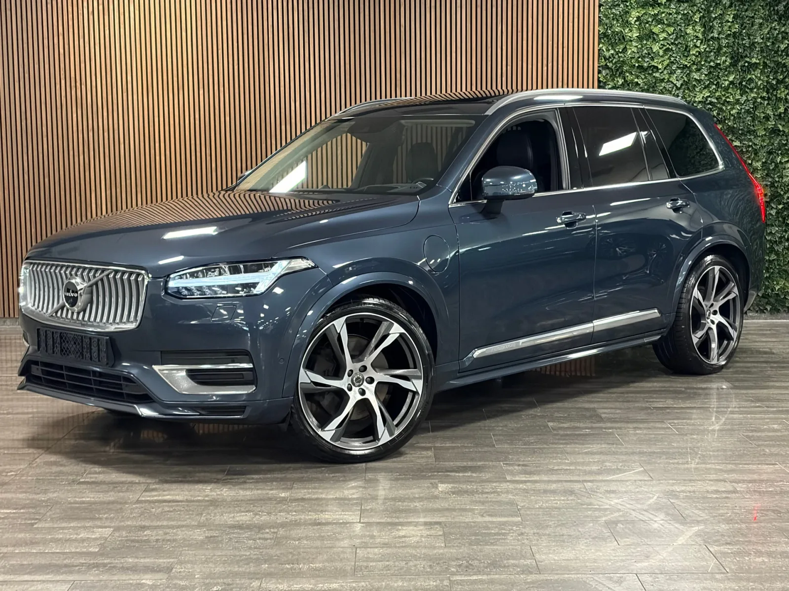 Volvo XC90 (2022) — foto 1