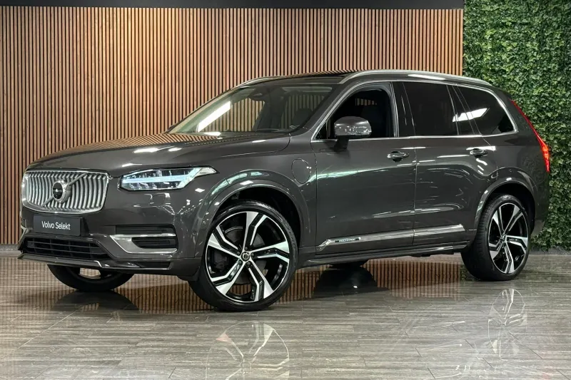Volvo XC90 (2023)