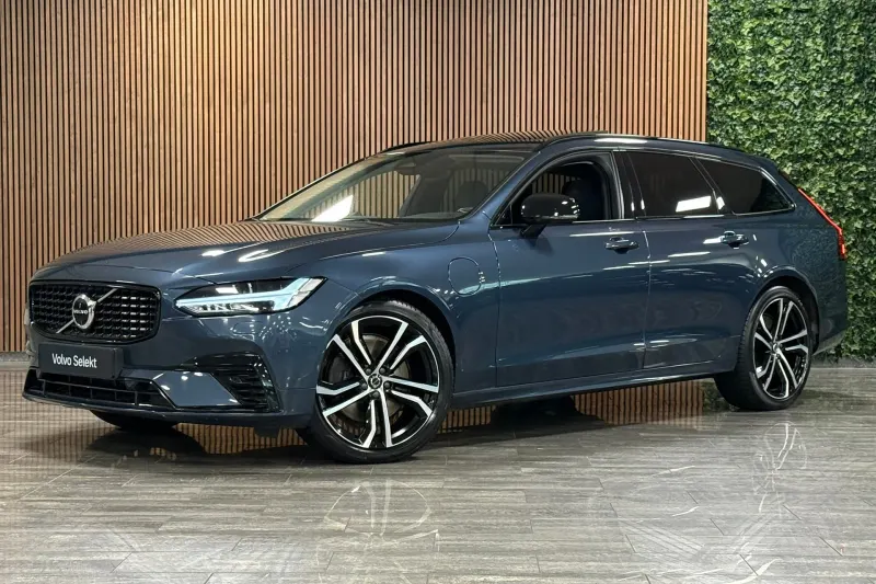 Volvo V90 (2023)