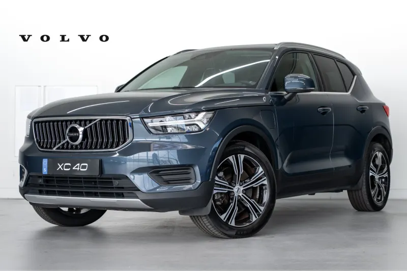 Volvo XC40 (2022)
