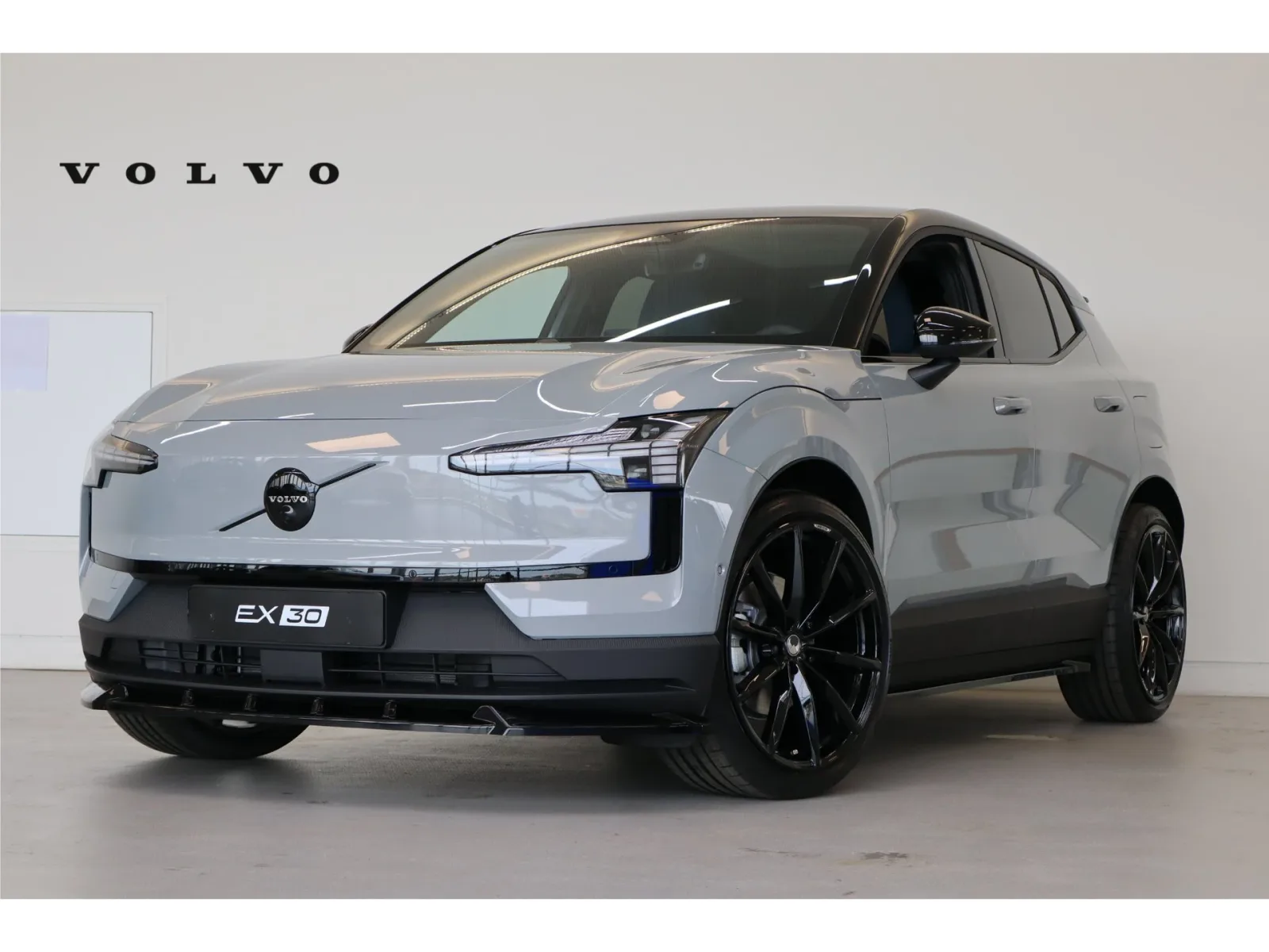 Volvo EX30 (2026) — foto 1