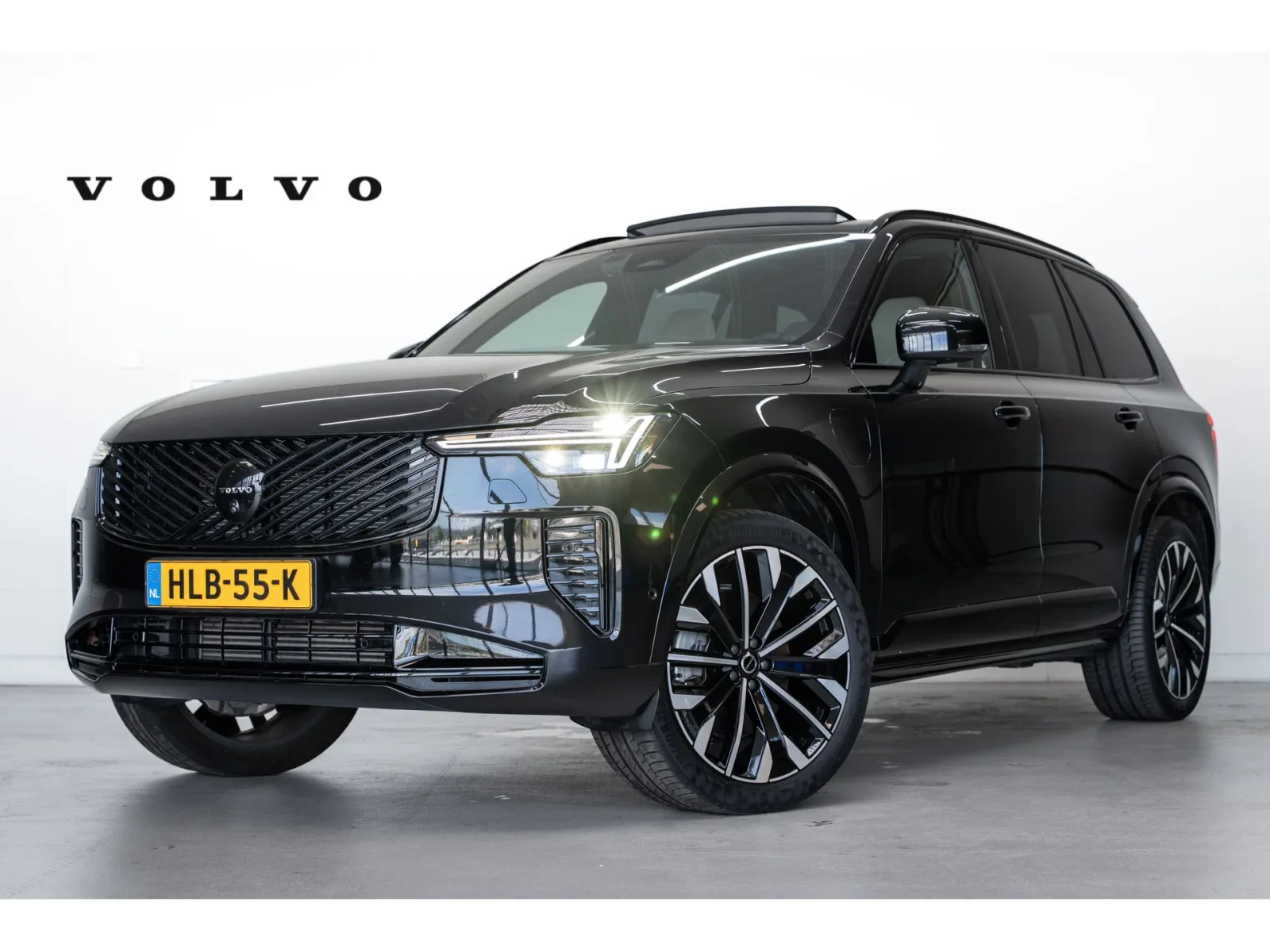 Volvo XC90 (2025) — foto 1