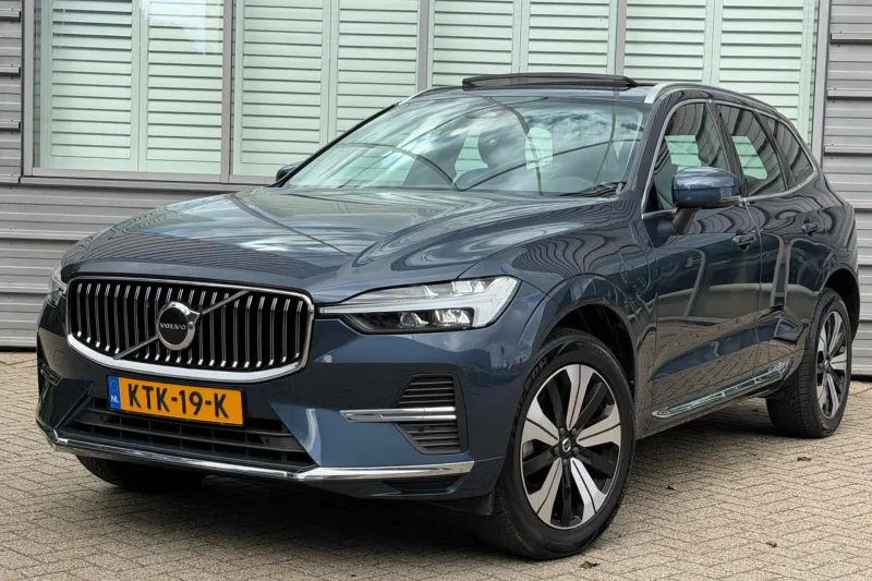 Volvo XC60 (2023)