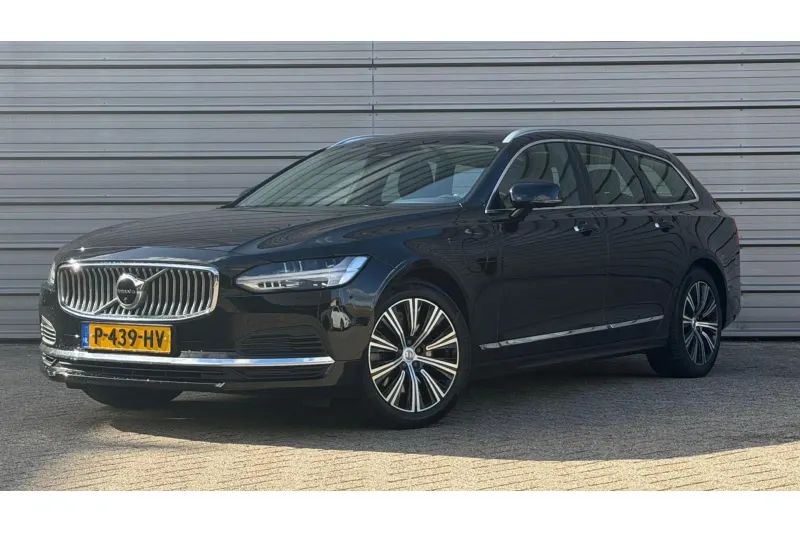 Volvo V90 (2022)