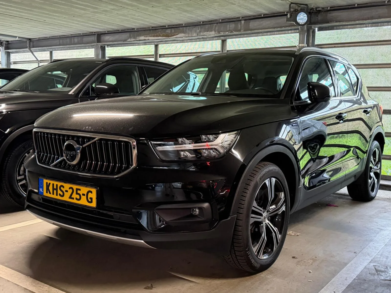 Volvo XC40 (2021) — foto 1
