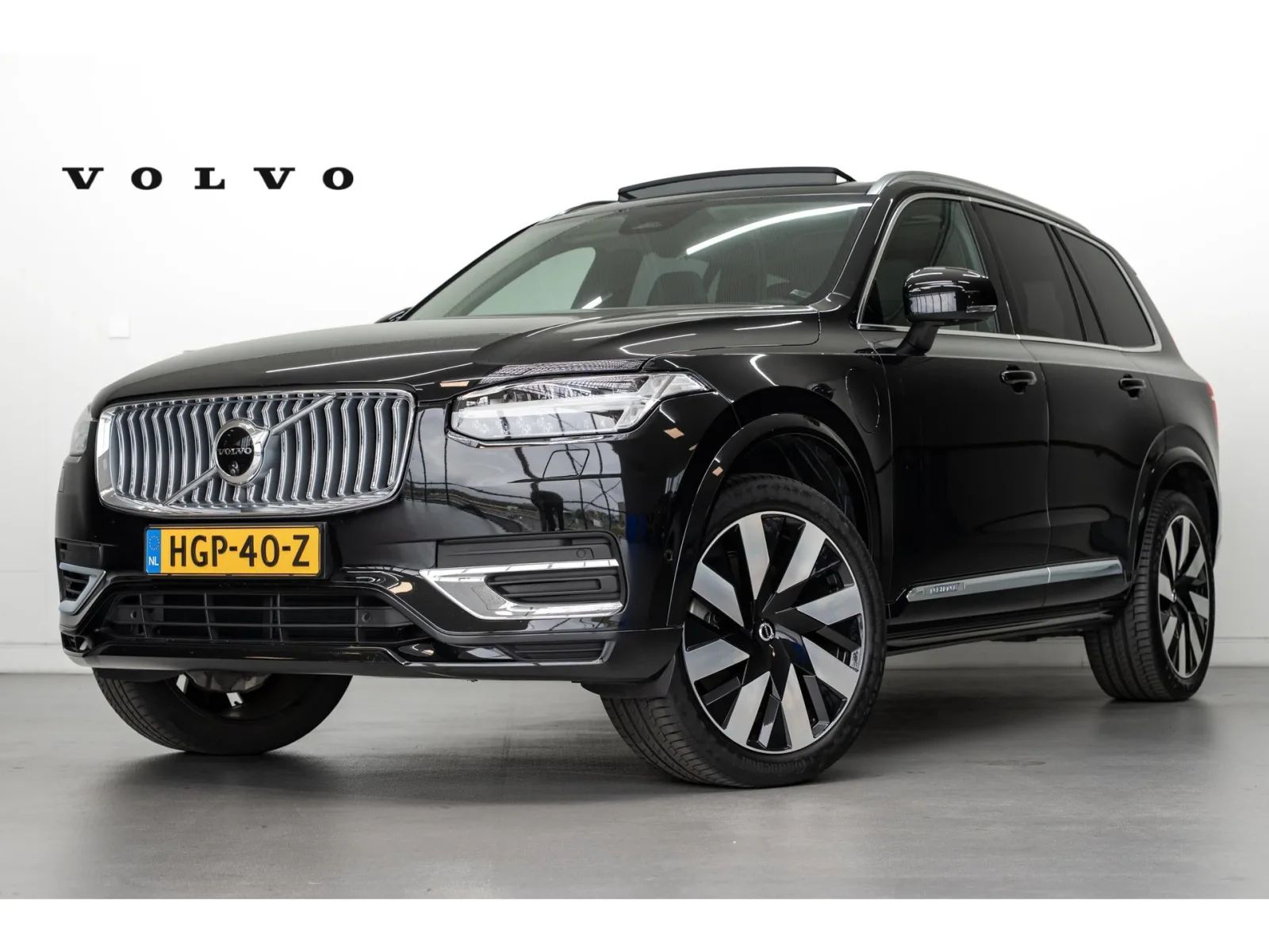Volvo XC90 (2024) — foto 1